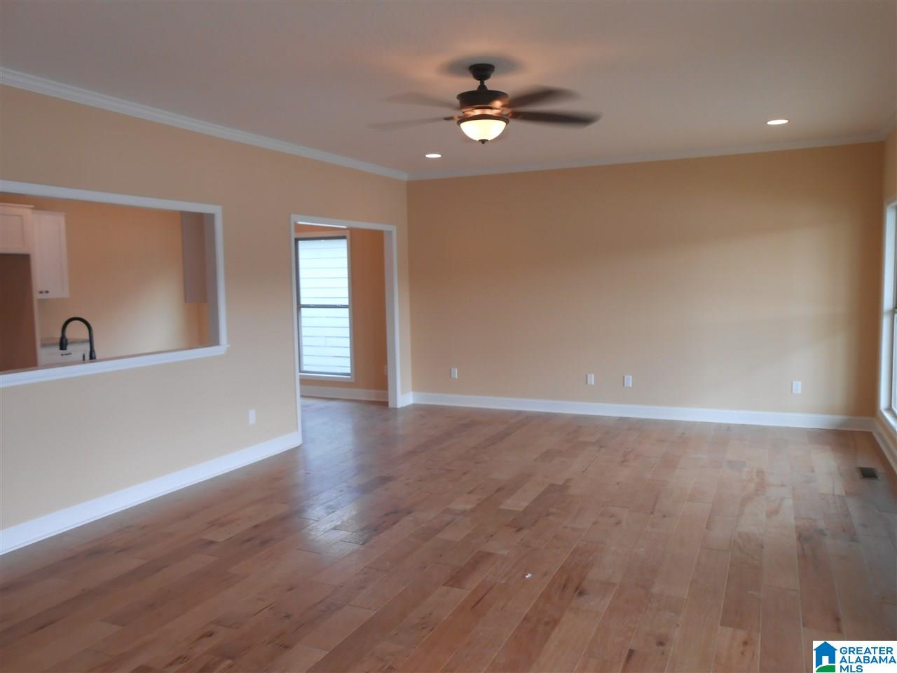 77 Willow Point Drive Ohatchee, AL 36271 - Photo 3 of 17