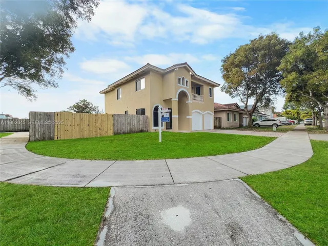 $4,500 | 1736 Northeast 9th Drive, Unit 1736, Homestead, FL 33033