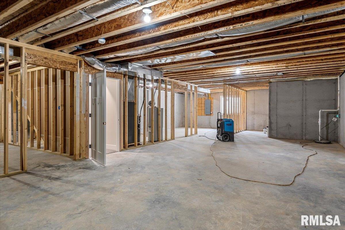 4621 Eugene Court Springfield, IL 62711 - Photo 27 of 35