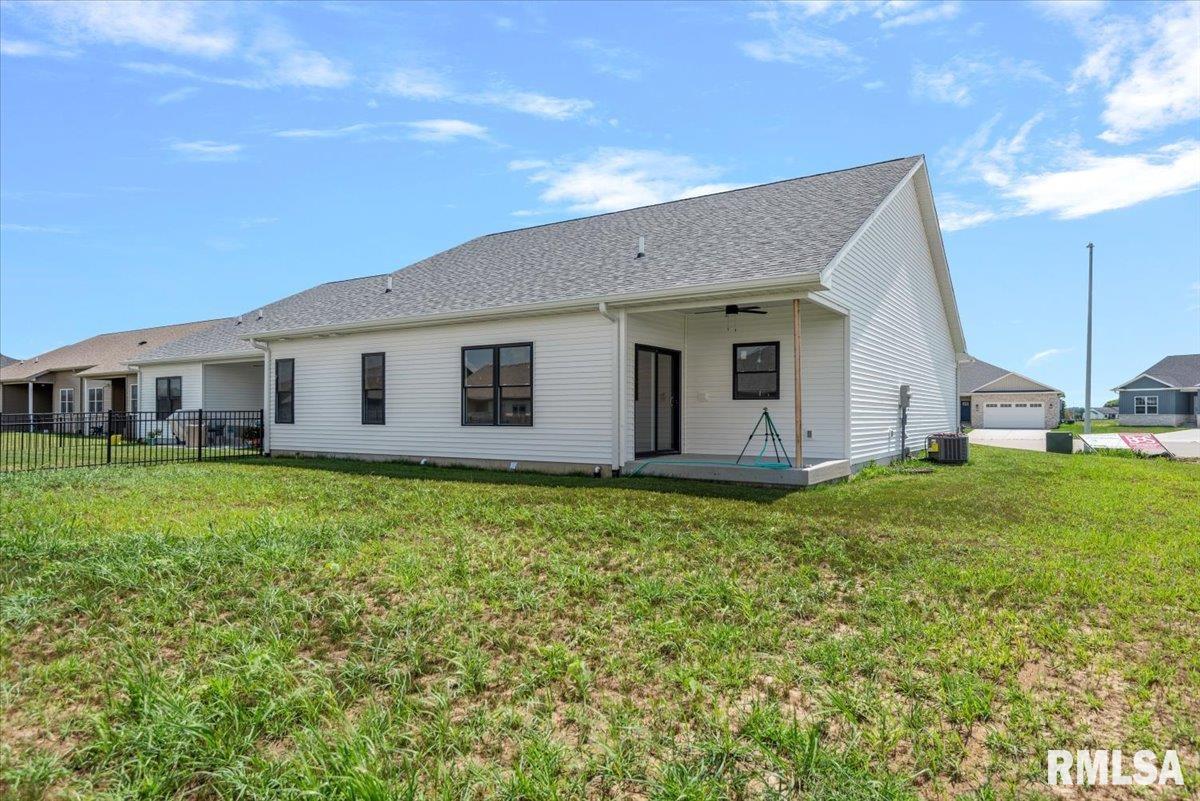 4621 Eugene Court Springfield, IL 62711 - Photo 31 of 35