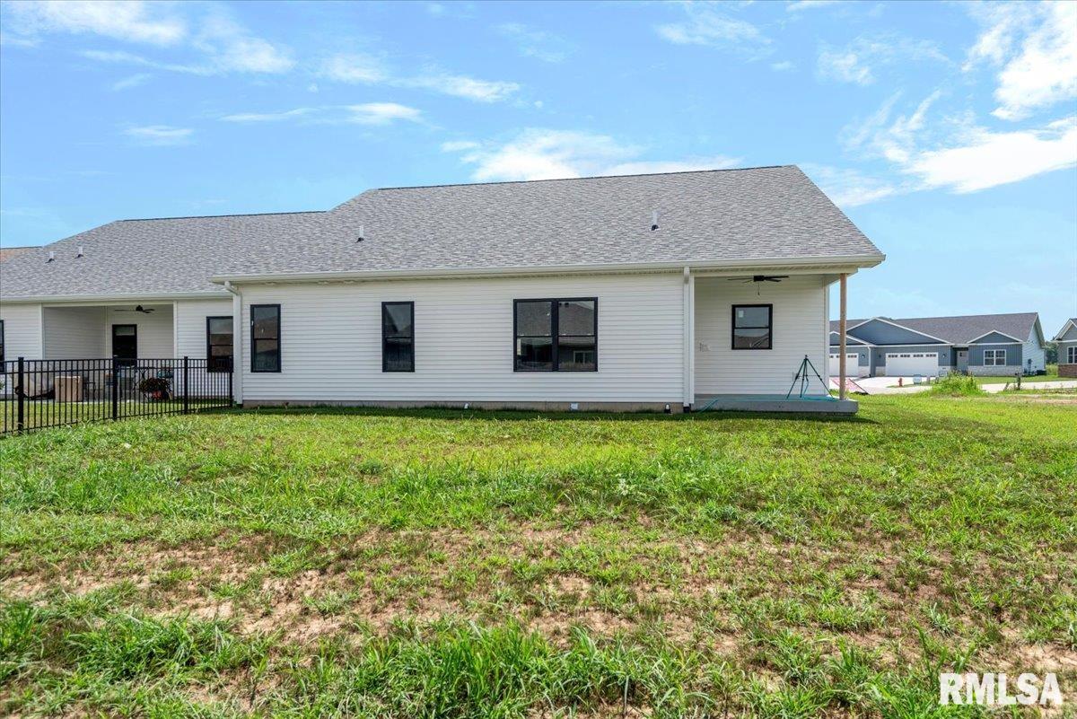 4621 Eugene Court Springfield, IL 62711 - Photo 32 of 35