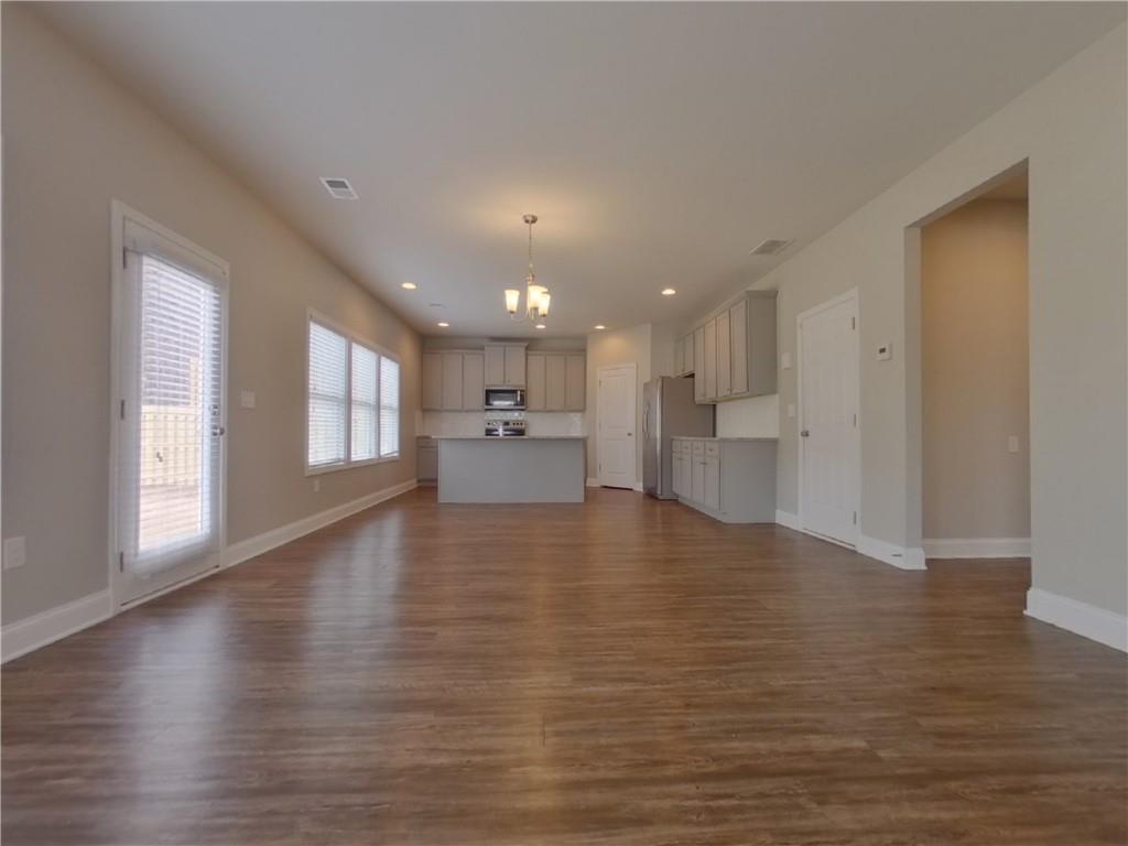 64 Monaghan Way Dallas, GA 30132 - Photo 3 of 19