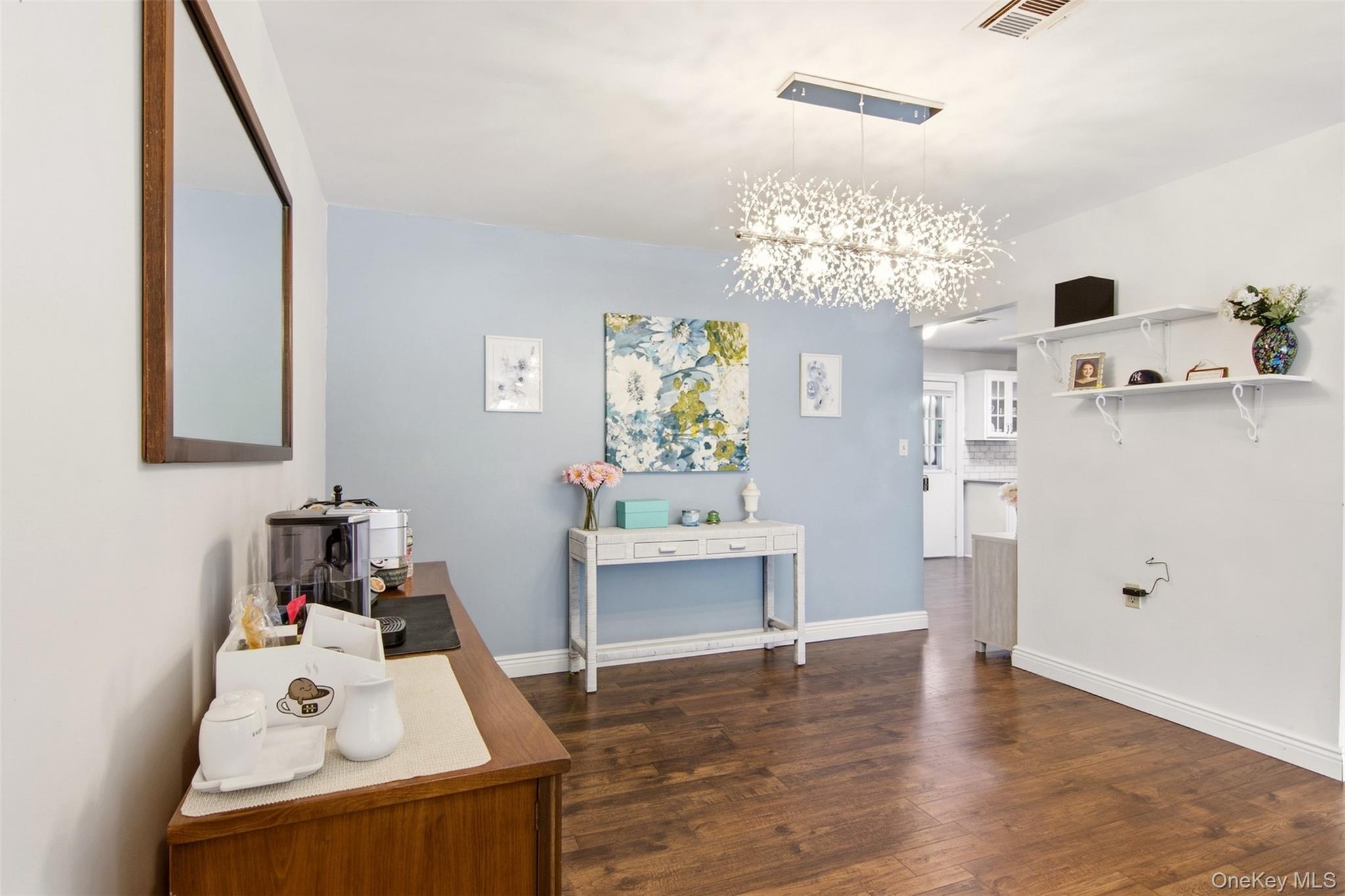 299 Cardiff Court, Unit B Ridge, NY 11961 - Photo 13 of 37 Gallery Image 13