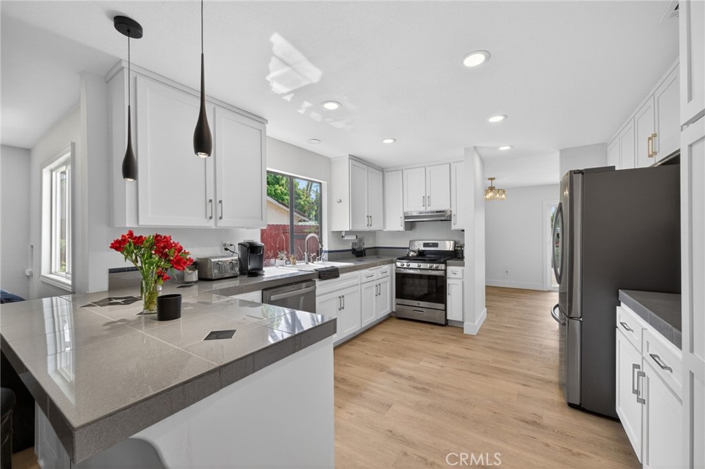 955 La Rue Avenue Fallbrook, CA 92028 - Photo 9 of 54