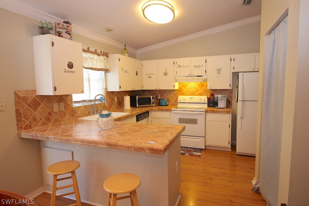 9108 Morris Road Fort Myers, FL 33967 - Photo 7 of 21 Gallery Image 7