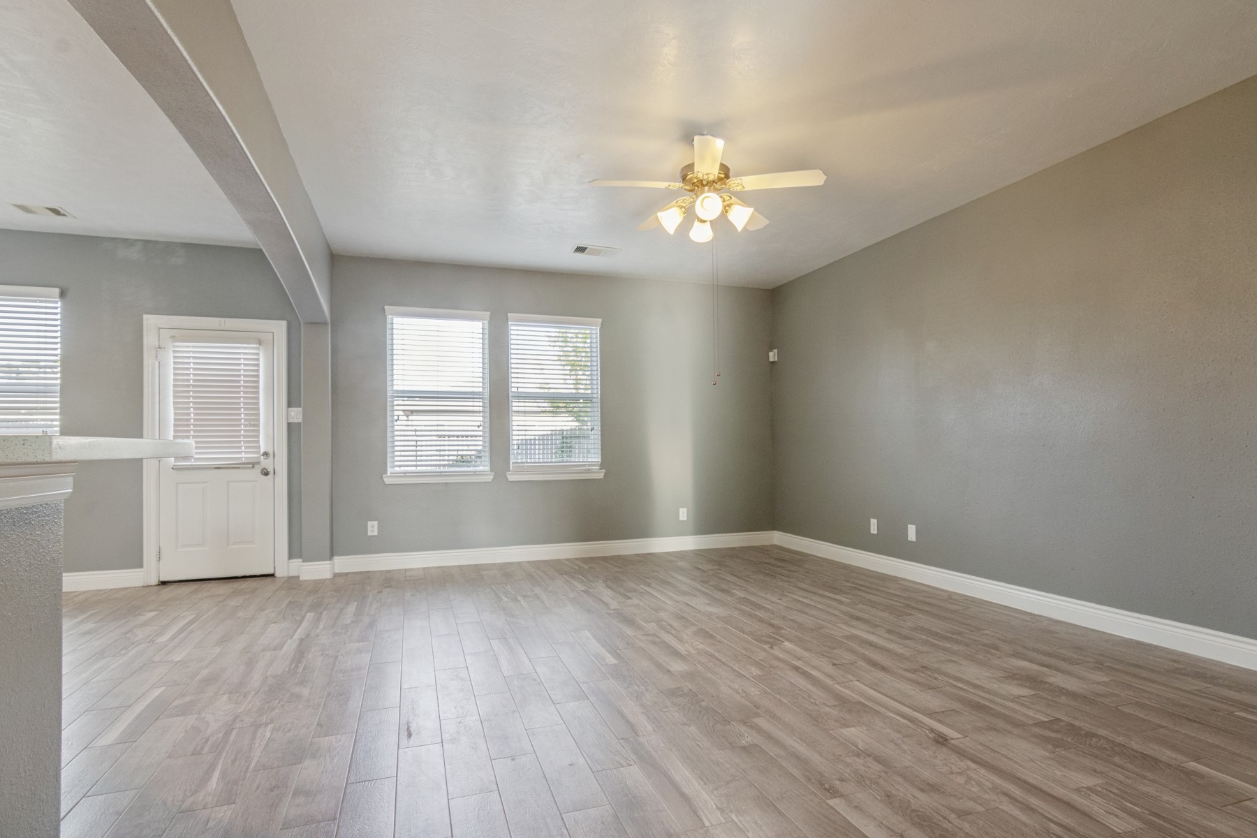 22714 Sunset Glen Lane Spring, TX 77373 - Photo 8 of 27