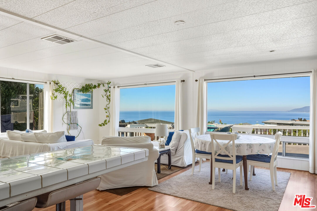 29500 Heathercliff Road, Unit 252 Malibu, CA 90265 - Photo 12 of 65