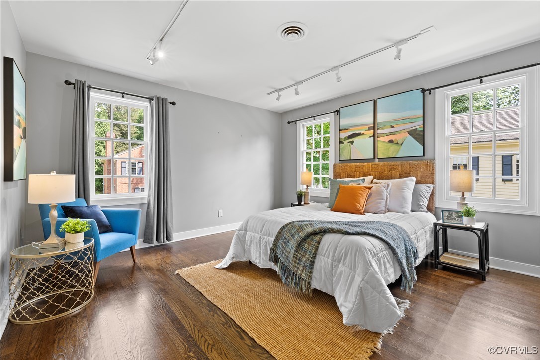 6161 River Road Richmond, VA 23226 - Photo 18 of 38 a bedroom with a bed and a large window