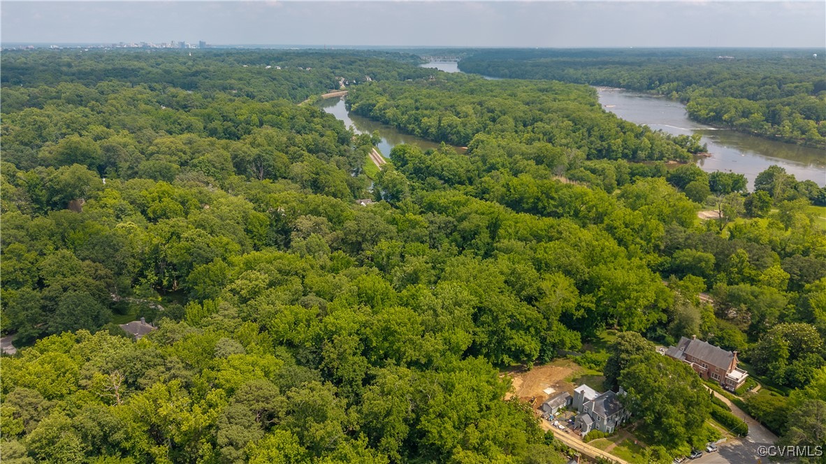 6161 River Road Richmond, VA 23226 - Photo 32 of 38 a view of a lake and green valley