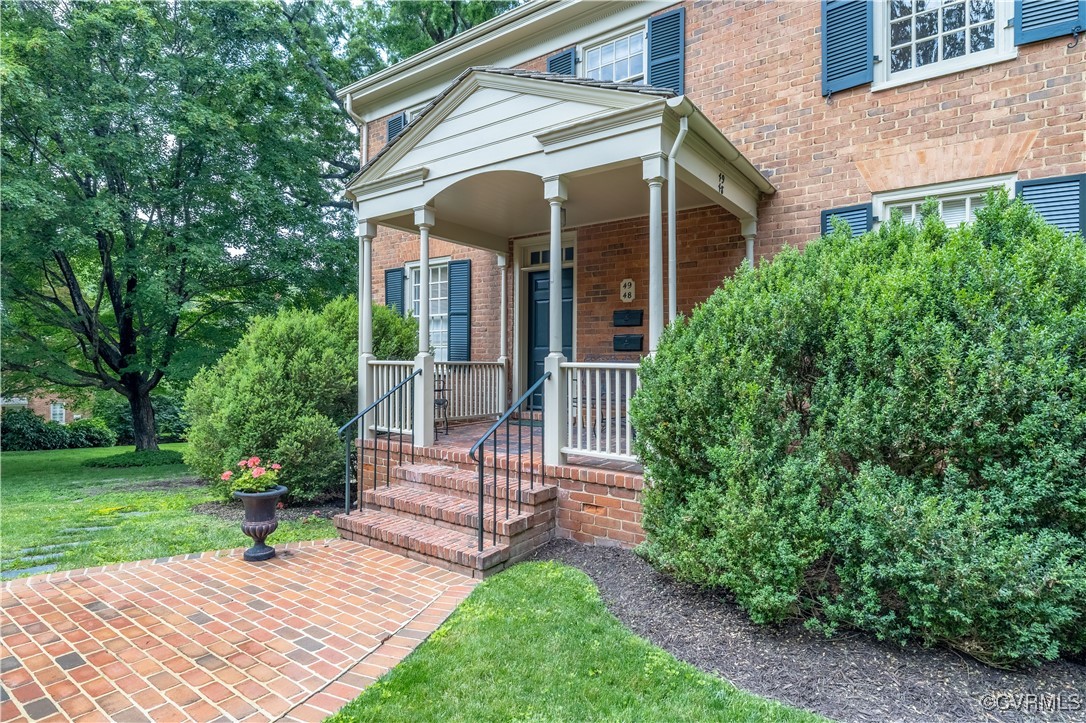 6161 River Road Richmond, VA 23226 - Photo 36 of 38 a view of a house with backyard and wooden fence