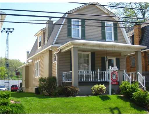 485 Virginia Rochester, PA 15074 - Photo 1 of 10 Exterior Front. 485 Virginia Ave.