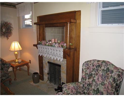 485 Virginia Rochester, PA 15074 - Photo 6 of 10 Living Room.