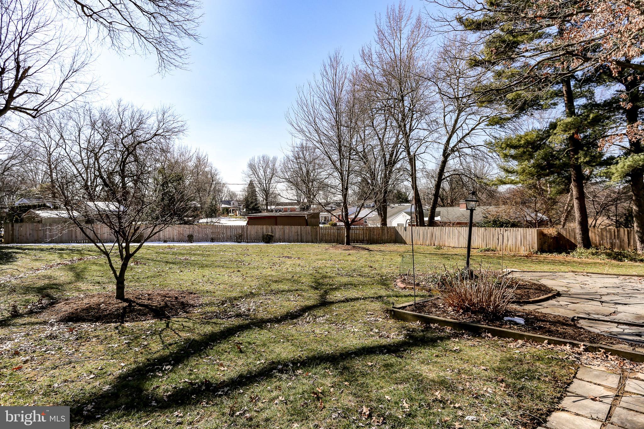 840 Hillaire Road Lancaster, PA 17601 - Photo 39 of 41 Gallery Image 39