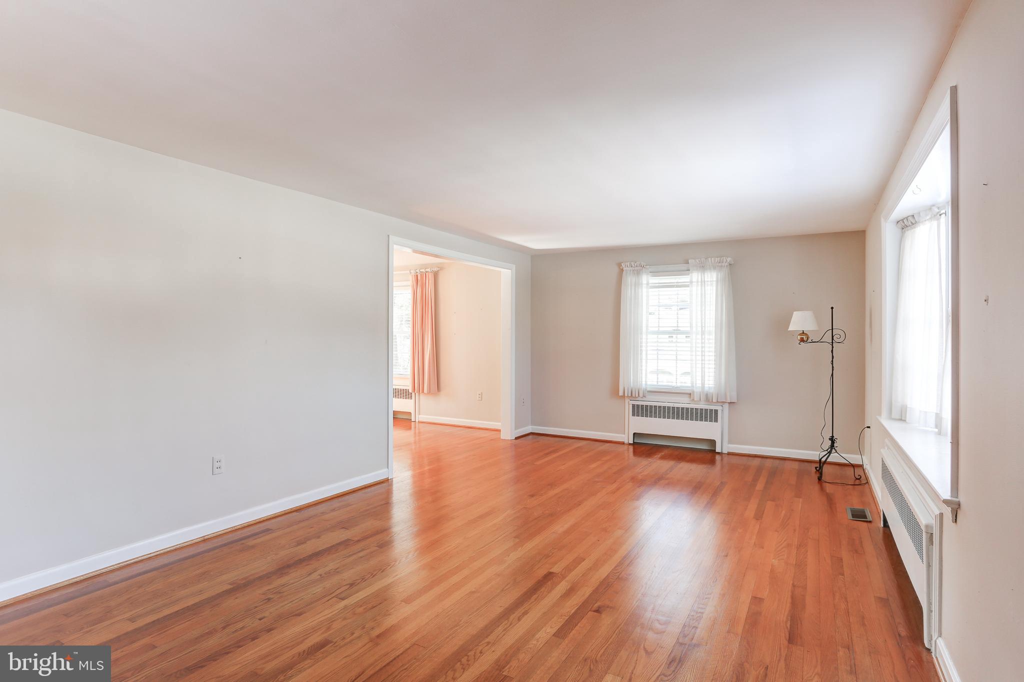 840 Hillaire Road Lancaster, PA 17601 - Photo 6 of 41 Gallery Image 6