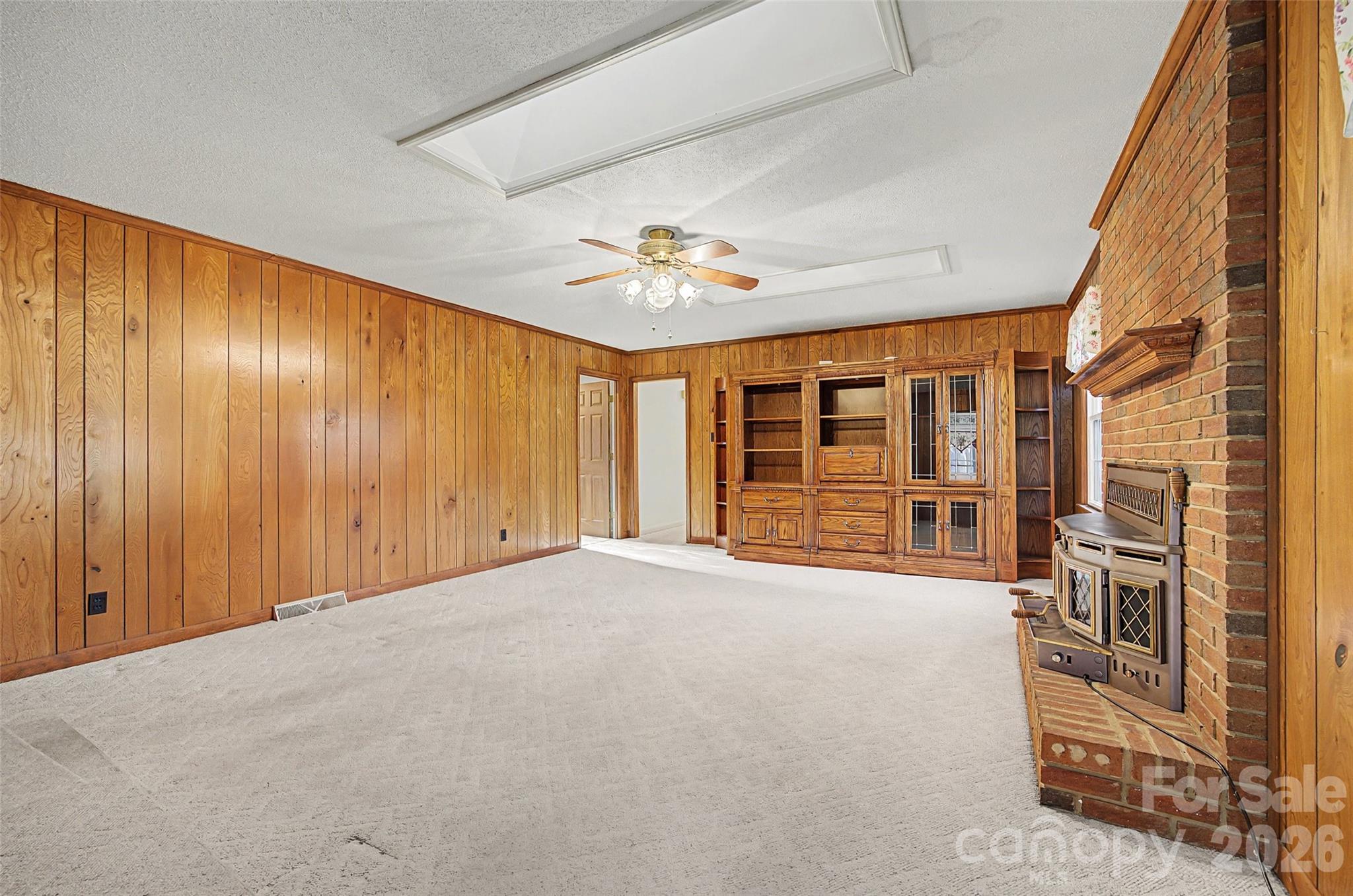164 Foxcroft Road Rock Hill, SC 29732 - Photo 12 of 35 an empty room with windows