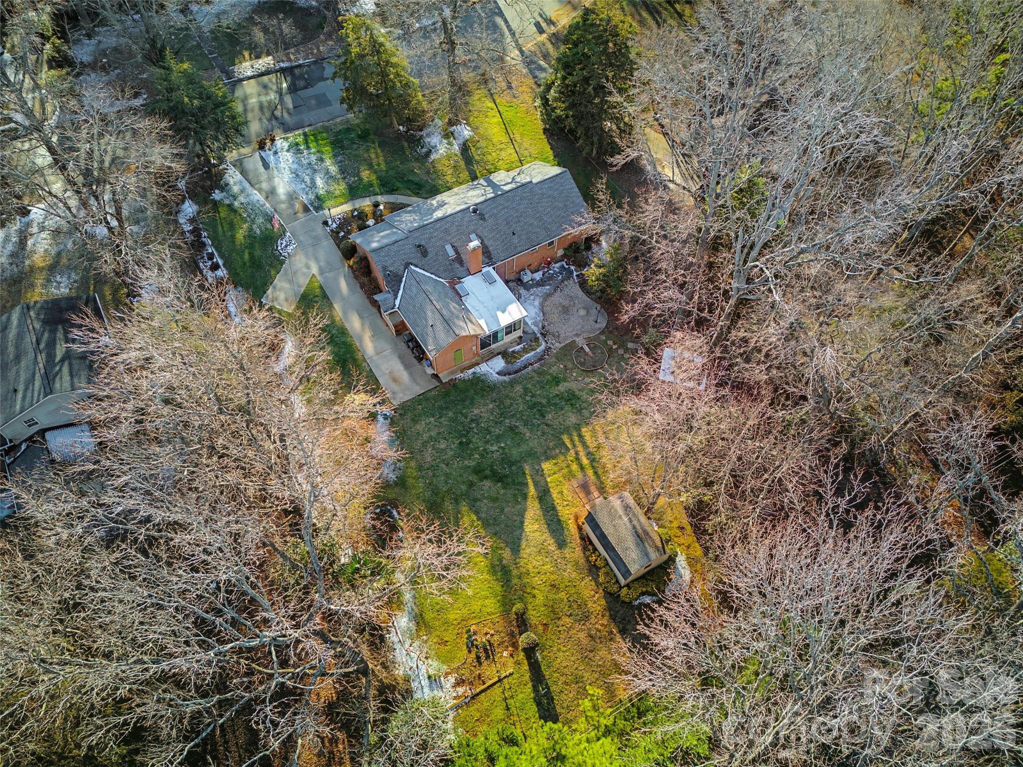 164 Foxcroft Road Rock Hill, SC 29732 - Photo 31 of 35 an aerial view of a house with a yard and trees all around
