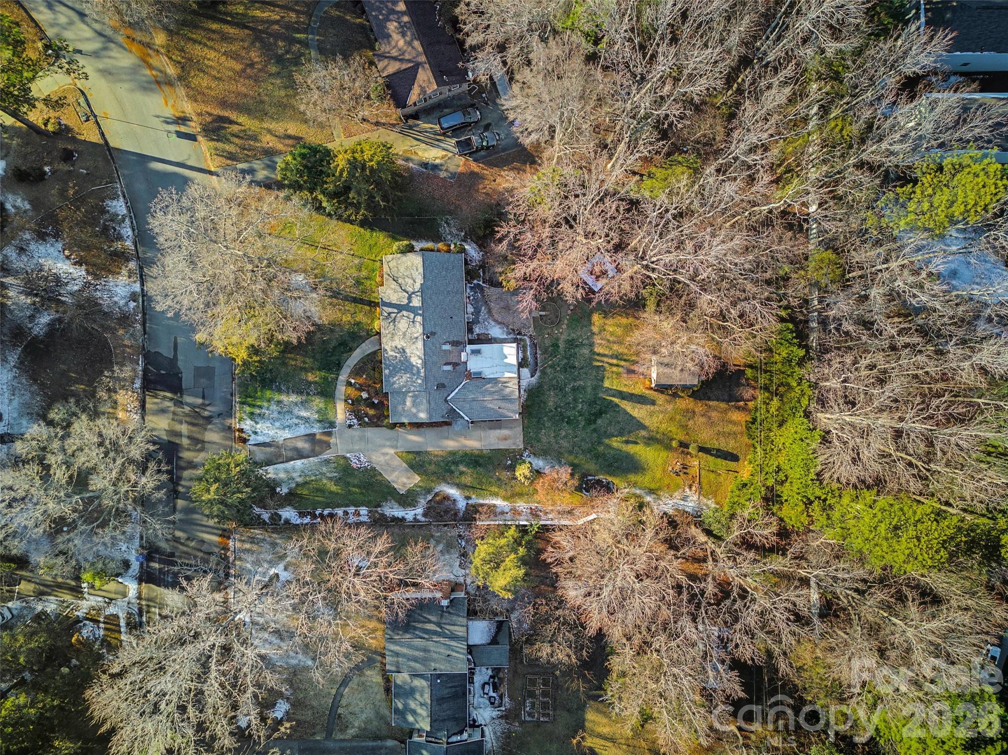 164 Foxcroft Road Rock Hill, SC 29732 - Photo 32 of 35 a backyard of a house with lots of green space