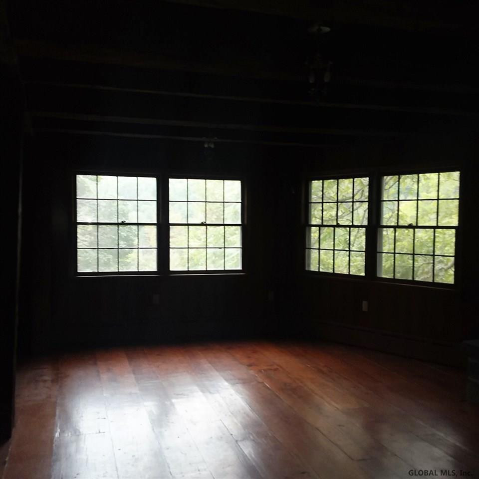 261 Clipp Road New Scotland, NY 12186 - Photo 5 of 16 Photo 5