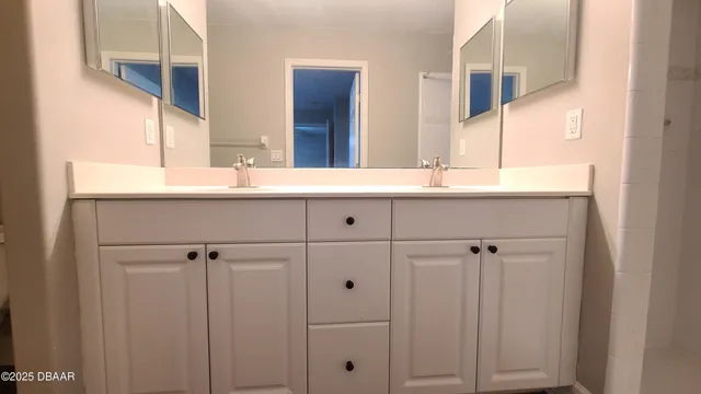 $1,800 | 138 Blue Heron Drive, Unit A, Daytona Beach, FL 32119