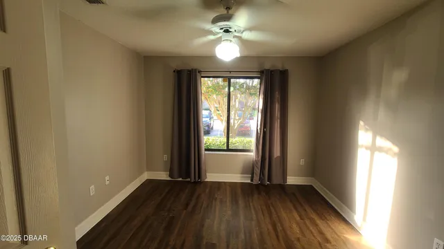 $1,800 | 138 Blue Heron Drive, Unit A, Daytona Beach, FL 32119