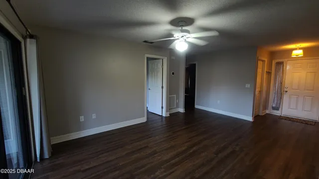 $1,800 | 138 Blue Heron Drive, Unit A, Daytona Beach, FL 32119