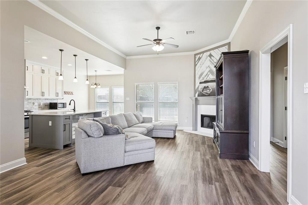 114 Gregory Drive Luling, LA 70070 - Photo 2 of 15