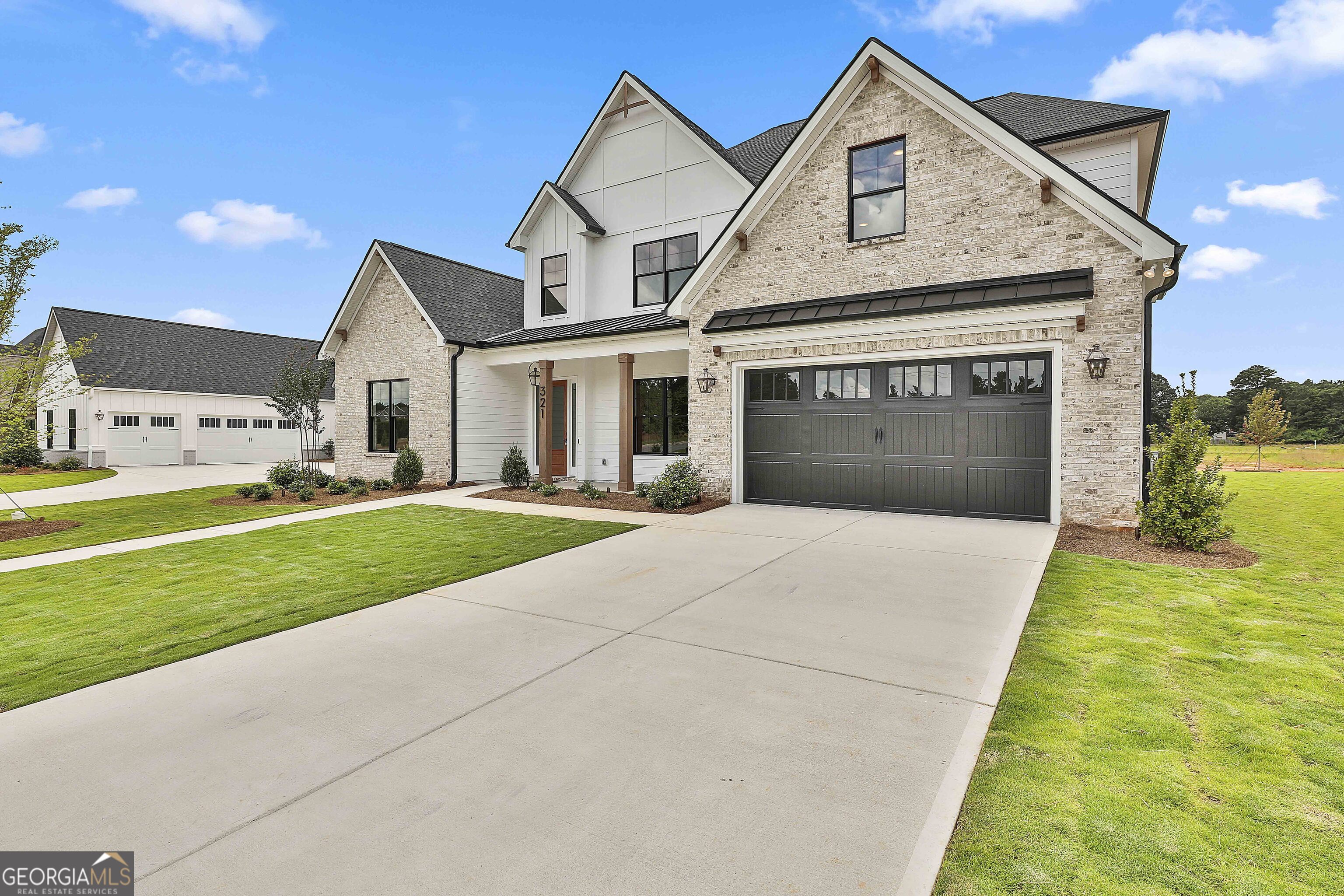 321 Ruffian Circle, Unit 70 Peachtree City, GA 30269 - Photo 3 of 49