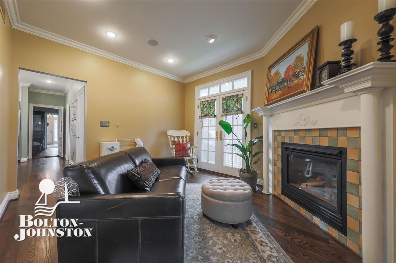 11381 31 Mile Road Washington, MI 48095 - Photo 34 of 91 Family Room