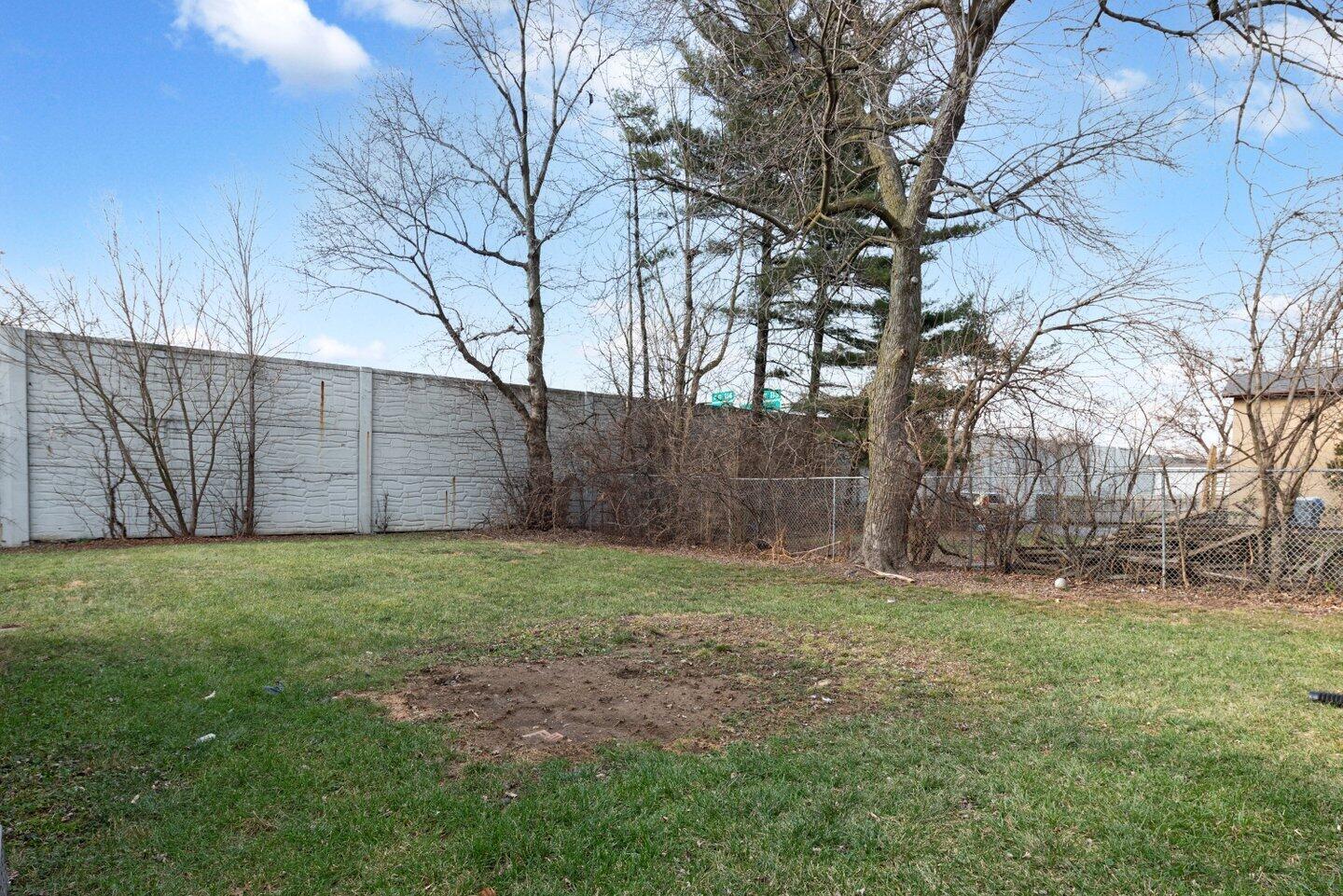 2763 Beulah Road Columbus, OH 43211 - Photo 30 of 33 _LLP9331.jpg-SMALL
