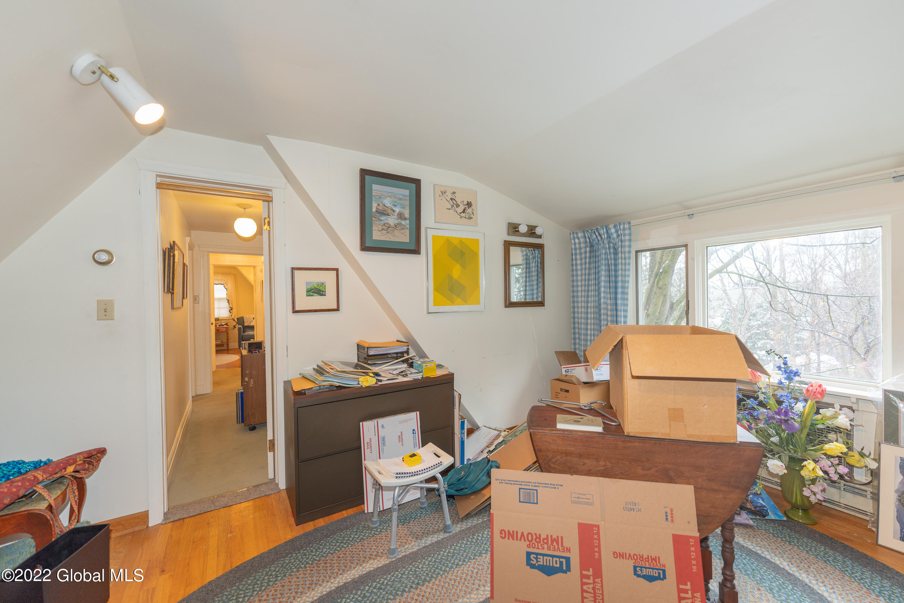 1014 Mohegan Road Niskayuna, NY 12309 - Photo 37 of 68 Bedroom 3