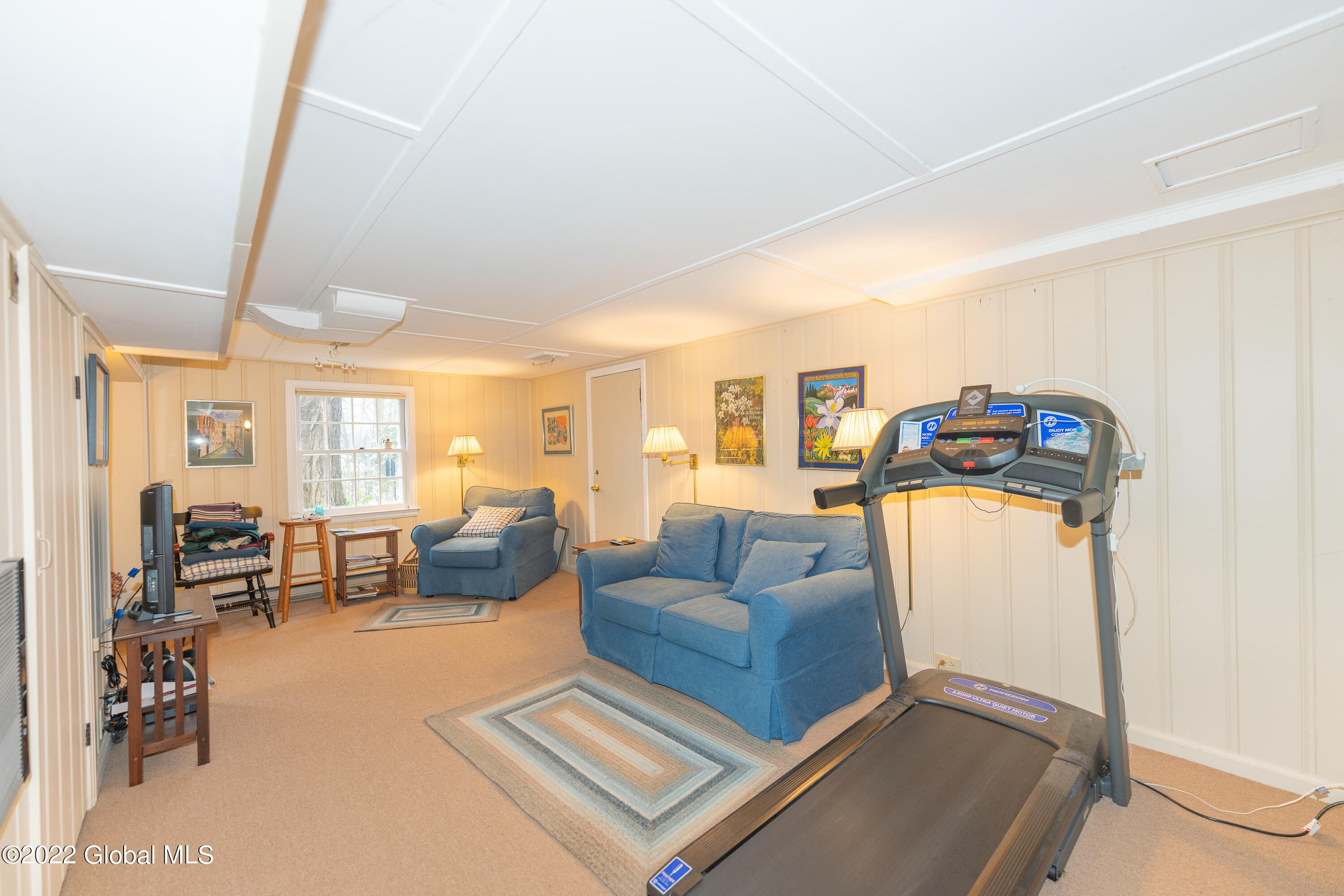 1014 Mohegan Road Niskayuna, NY 12309 - Photo 40 of 68 Family Room