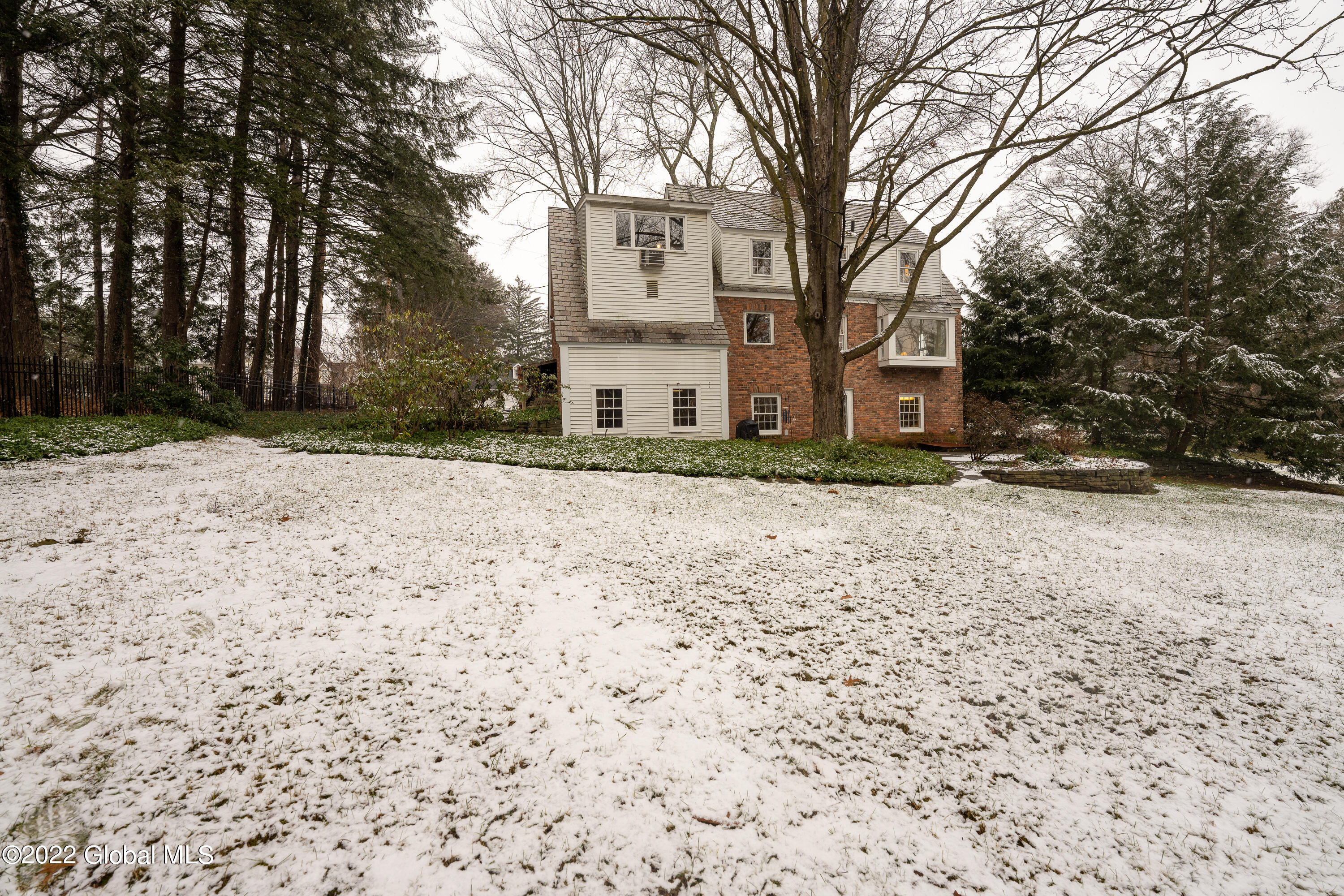 1014 Mohegan Road Niskayuna, NY 12309 - Photo 60 of 68 Rear Yard