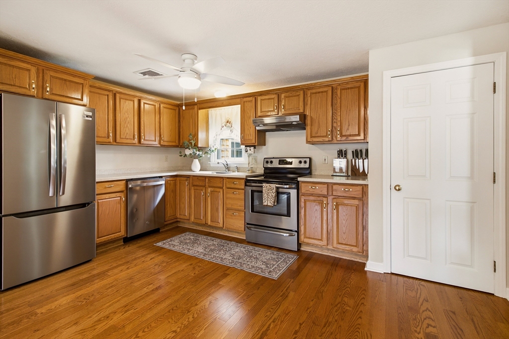 6 Gratto Road Marshfield, MA 02050 - Photo 10 of 42