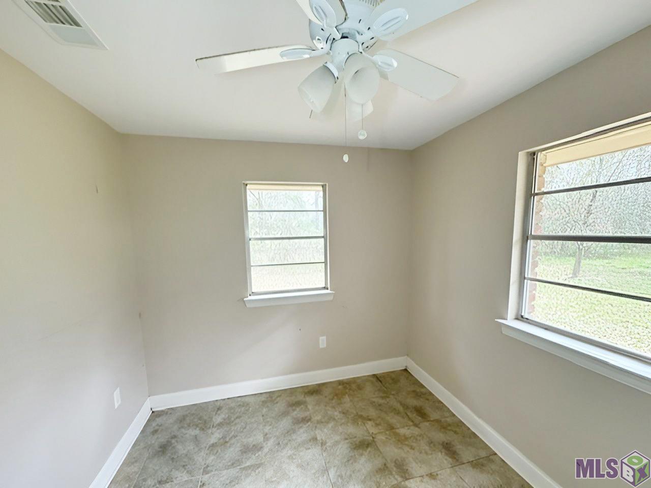 14114 Hooper Road Central, LA 70818 - Photo 10 of 14
