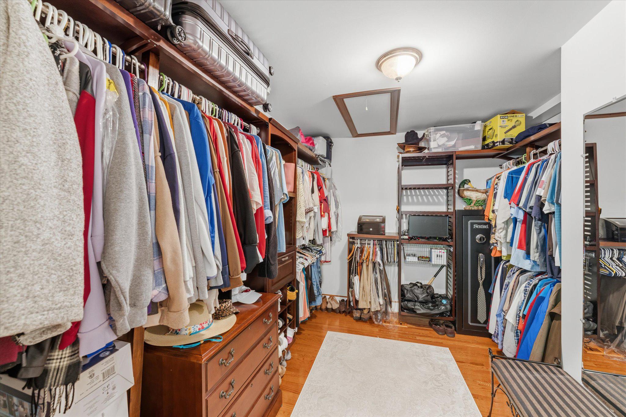 3800 Mountain Road Haymarket, VA 20169 - Photo 42 of 73 Primary suite walk-in closet.