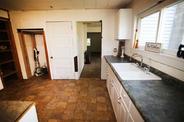 $119,900 | 406 Spring Street, Three Rivers, MI 49093