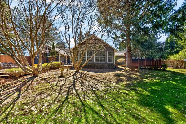 $539,900 | 3 Prospect Hill Road, Pittsford, NY 14534