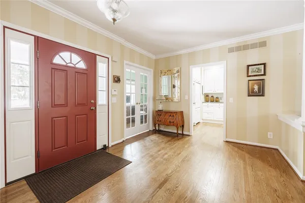 $539,900 | 3 Prospect Hill Road, Pittsford, NY 14534