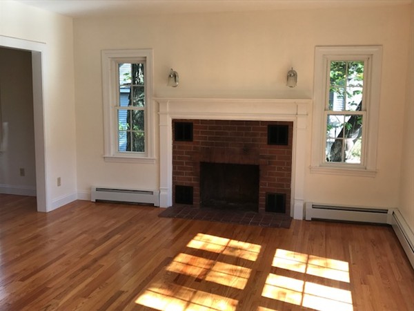 109 Patriots Road Templeton, MA 01468 - Photo 5 of 18 Gallery Image 5