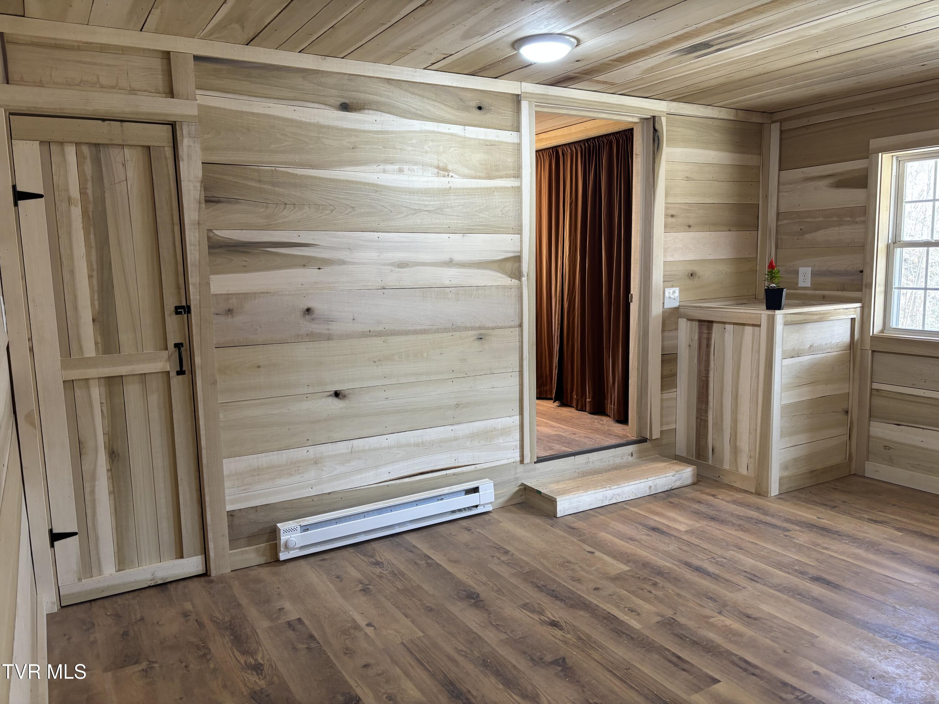 202 Greer Branch Road Laurel Bloomery, TN 37680 - Photo 24 of 32 IMG_5308