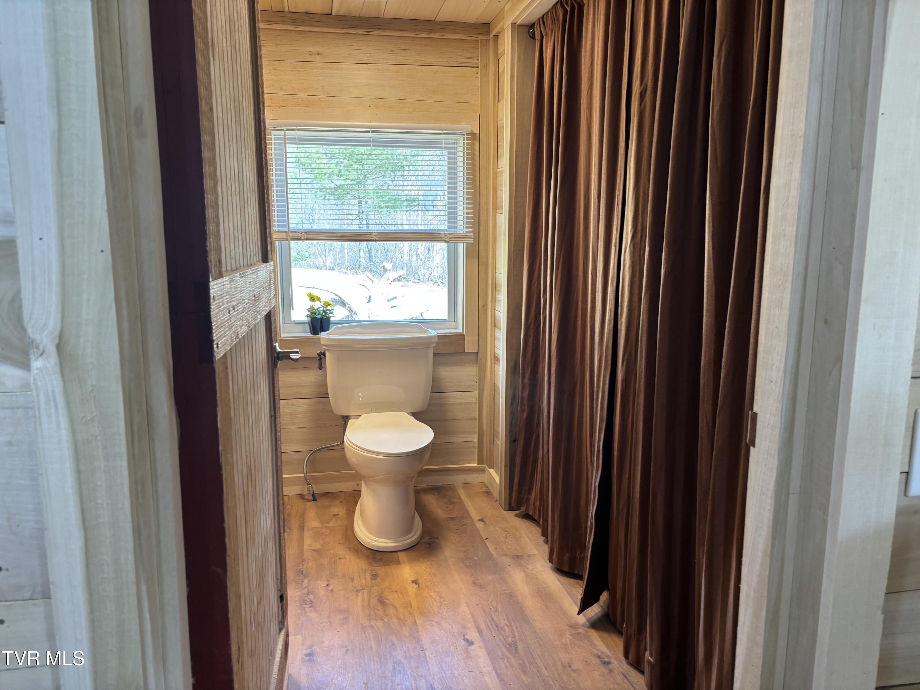 202 Greer Branch Road Laurel Bloomery, TN 37680 - Photo 26 of 32 IMG_5310