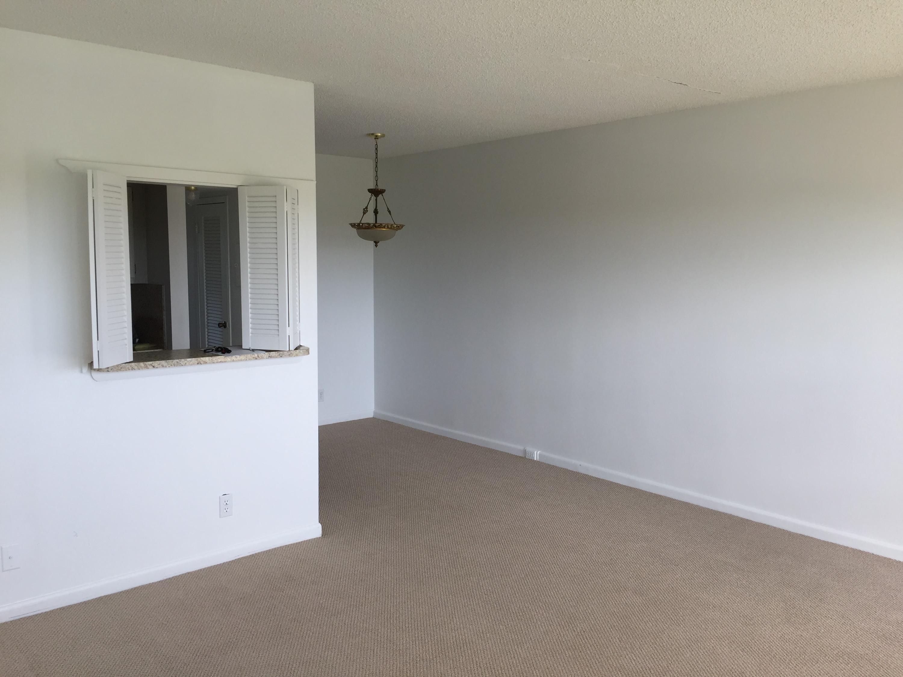 35 Suffolk Way, Unit 35 Boca Raton, FL 33434 - Photo 4 of 11 IMG_0929