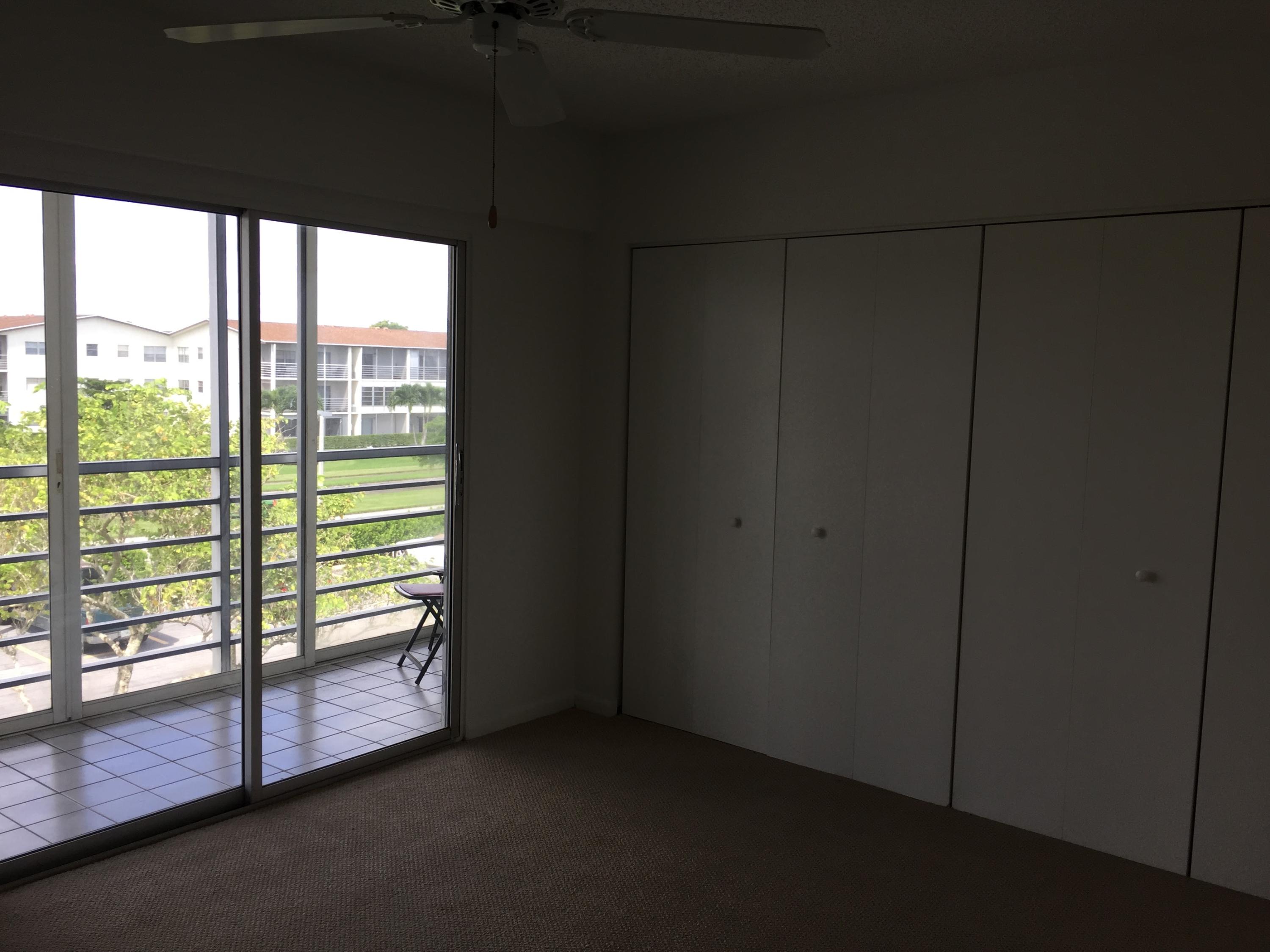 35 Suffolk Way, Unit 35 Boca Raton, FL 33434 - Photo 9 of 11 IMG_0935