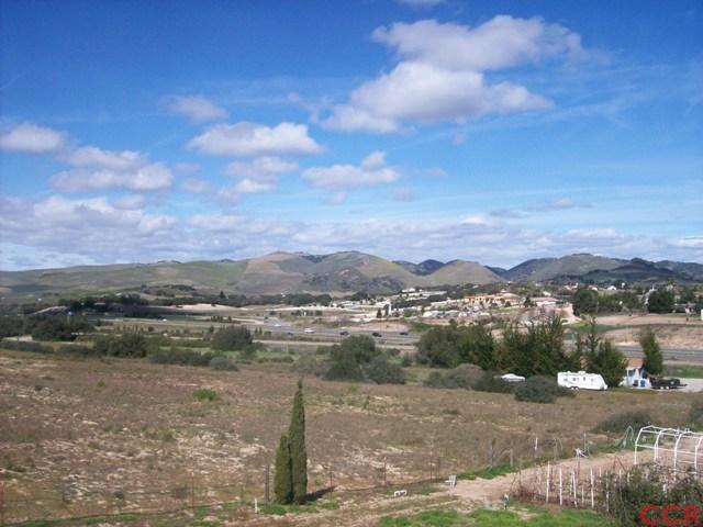 226 Summit Station Road Arroyo Grande, CA 93420 - Photo 10 of 25 a view of a lake with mountain