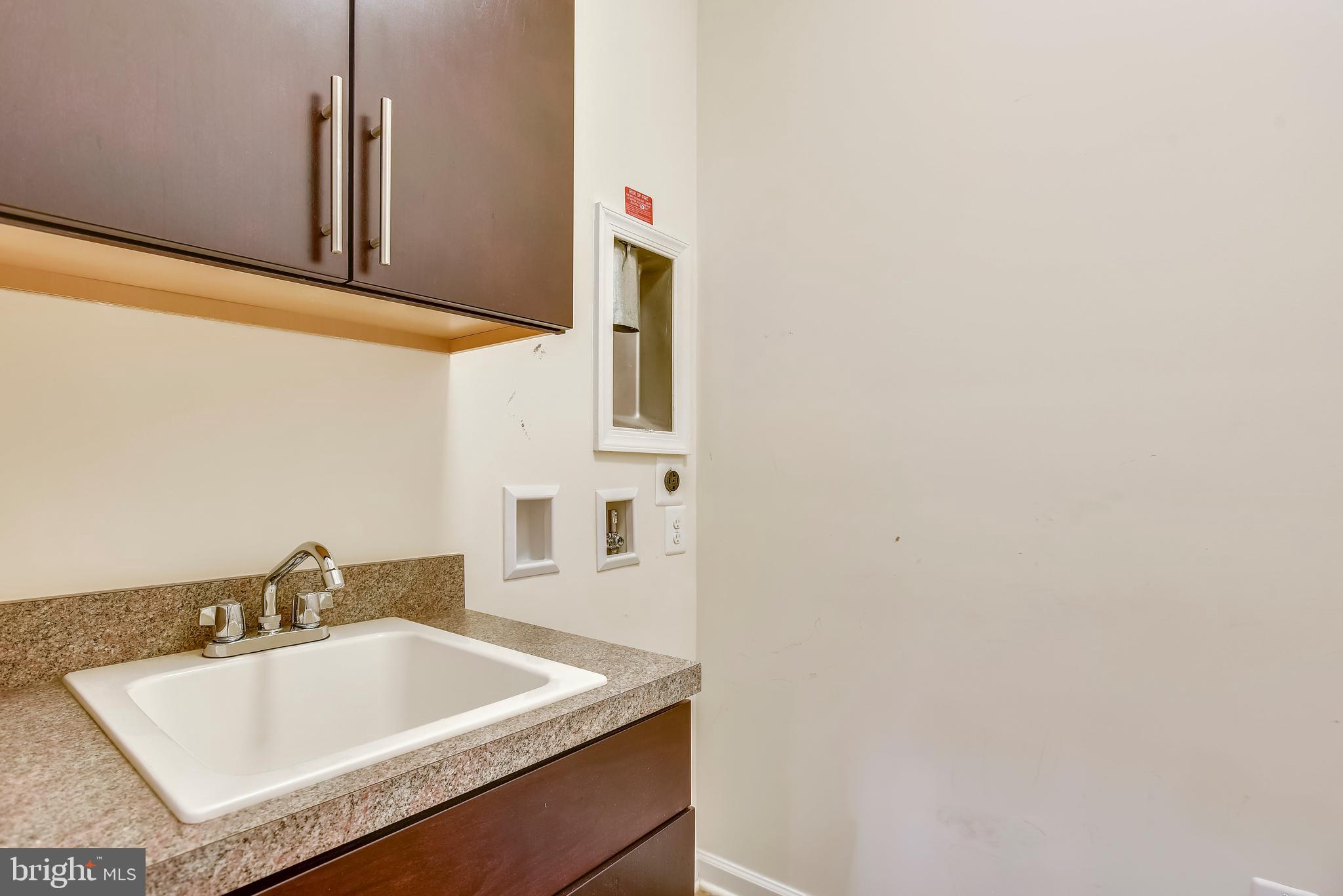 25884 Racing Sun Drive Aldie, VA 20105 - Photo 12 of 29 Laundry Room with Brand New Washer and Dryer
