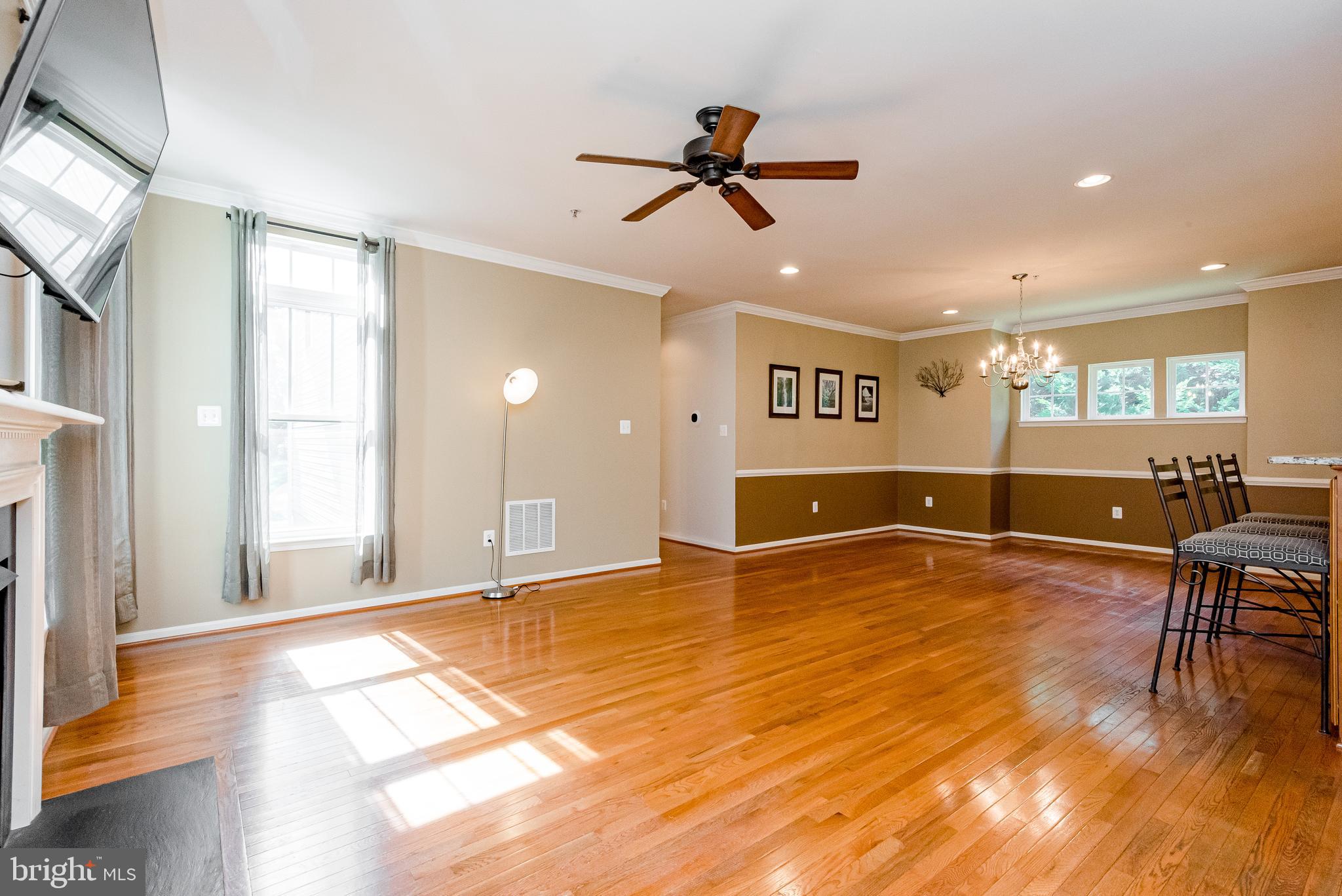 1720 Perry Cove Road Pasadena, MD 21122 - Photo 19 of 55 Gallery Image 19