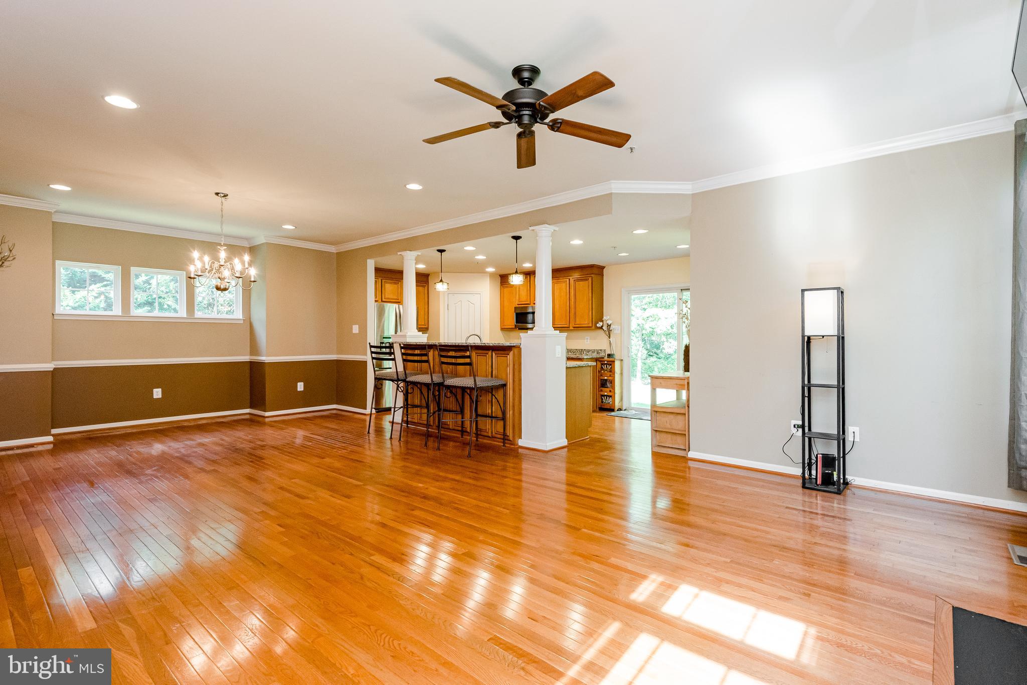 1720 Perry Cove Road Pasadena, MD 21122 - Photo 20 of 55 Gallery Image 20
