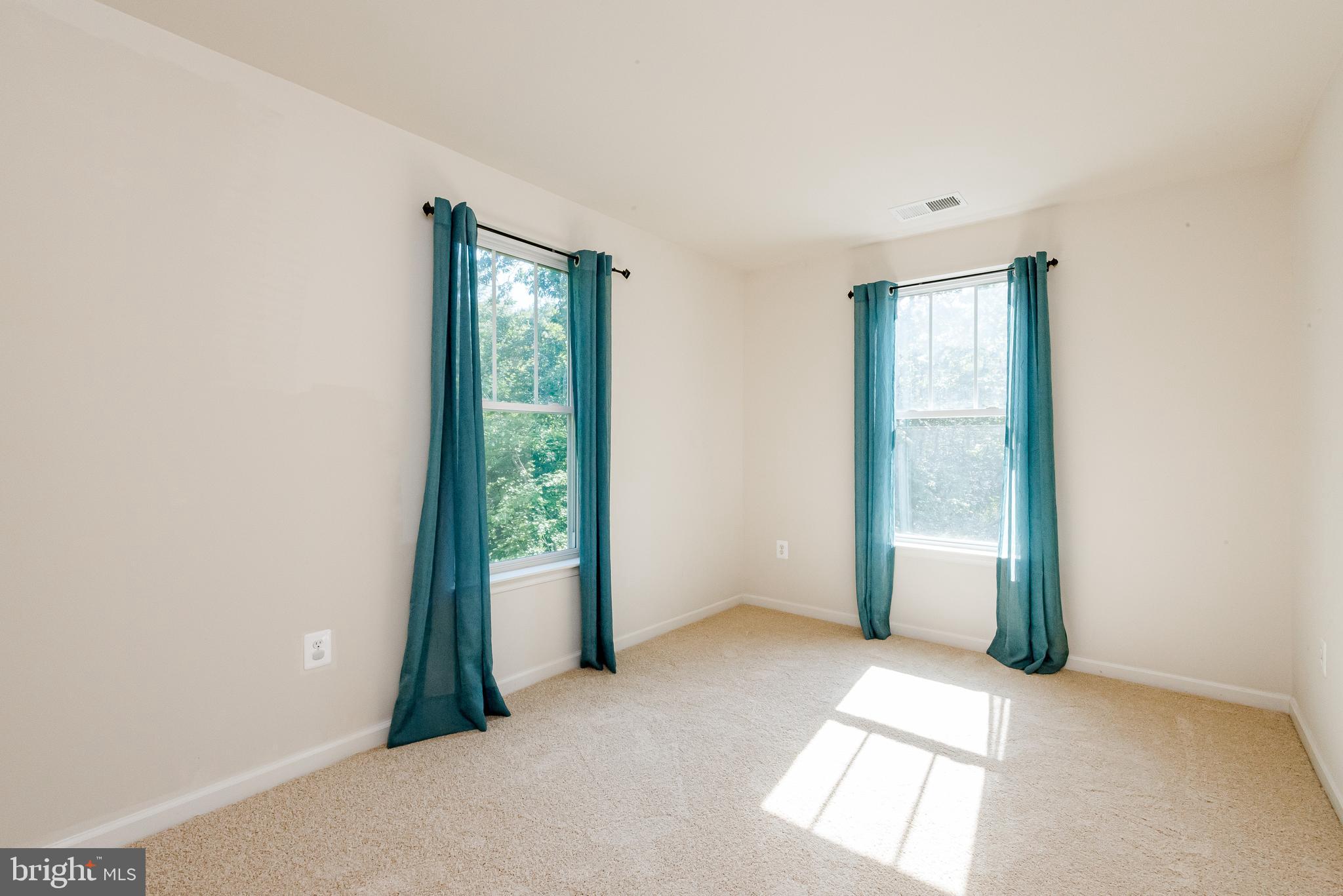 1720 Perry Cove Road Pasadena, MD 21122 - Photo 22 of 55 Gallery Image 22