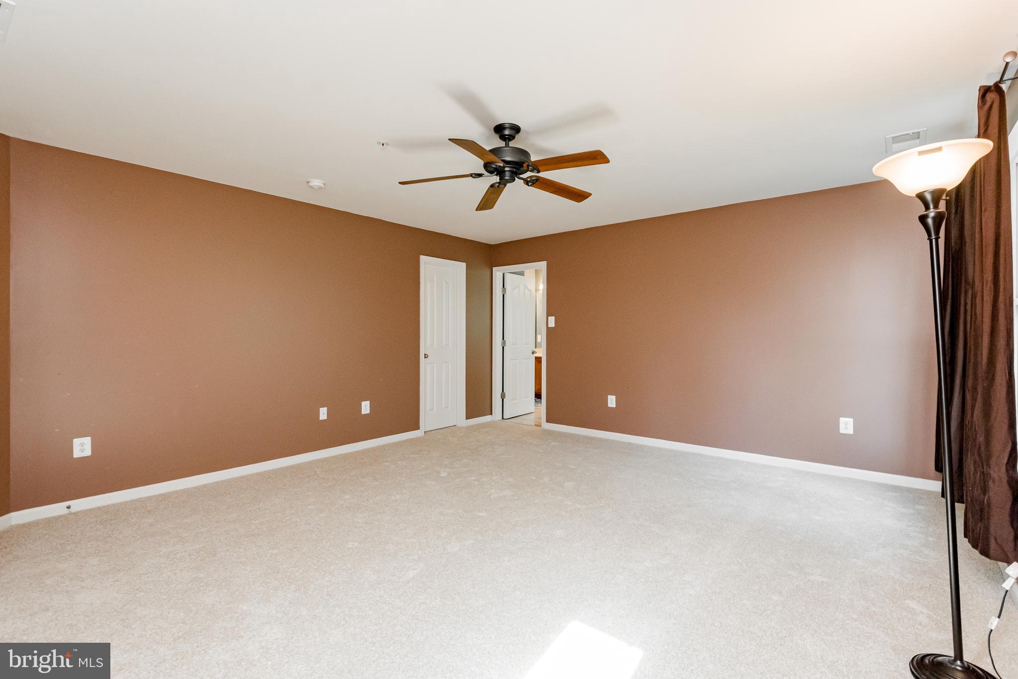 1720 Perry Cove Road Pasadena, MD 21122 - Photo 33 of 55 Gallery Image 33