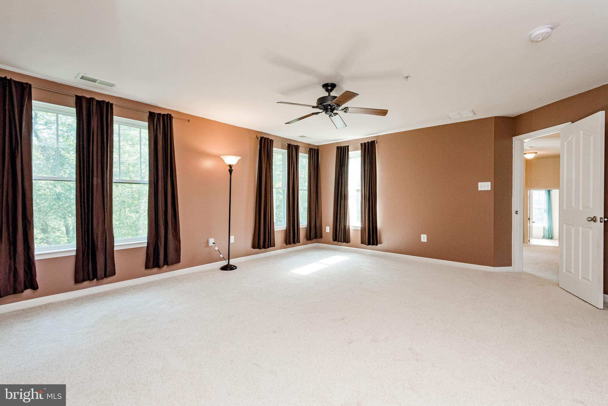 1720 Perry Cove Road Pasadena, MD 21122 - Photo 35 of 55 Gallery Image 35